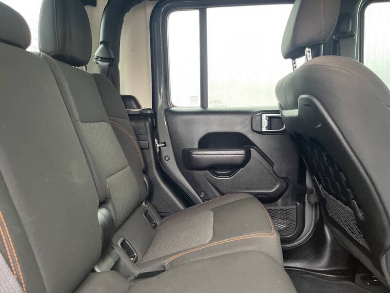 2022 Jeep Gladiator Mojave