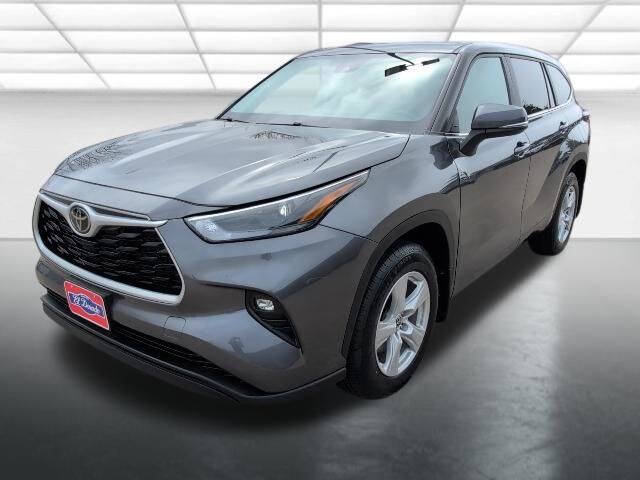 2024 Toyota Highlander LE