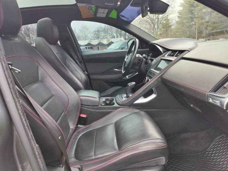 2020 Jaguar E-PACE P250 Checkered Flag Edition