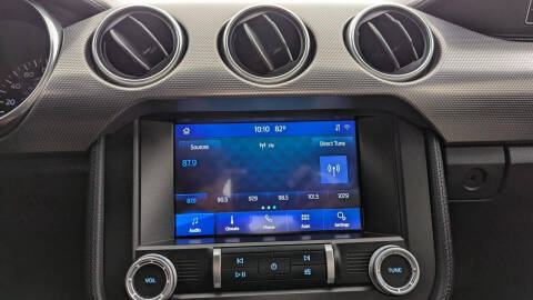 2020 Ford Mustang EcoBoost