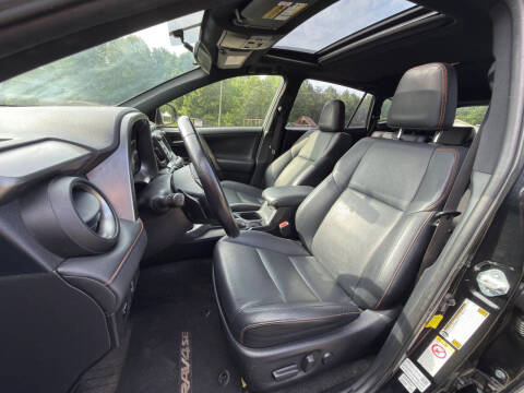 2016 Toyota RAV4 SE