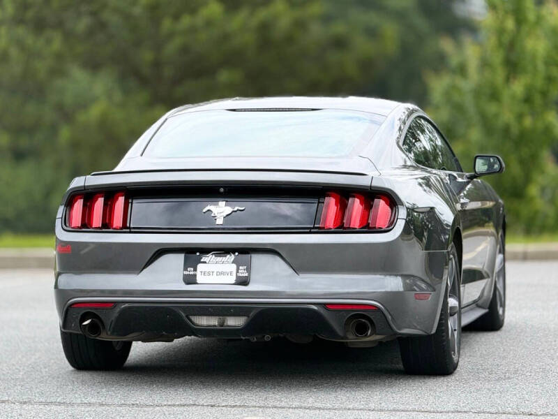 2016 Ford Mustang V6