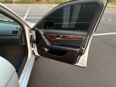 2011 Mercedes-Benz C-Class