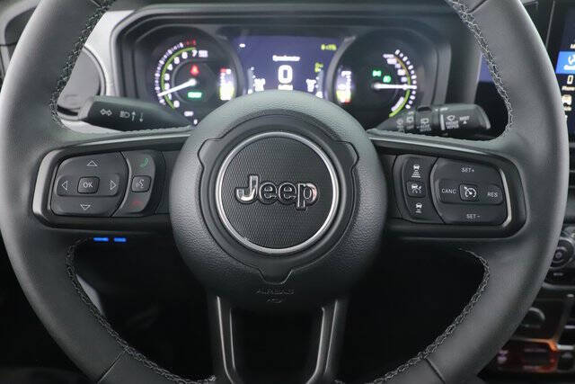 2025 Jeep Wrangler Willys 4xe