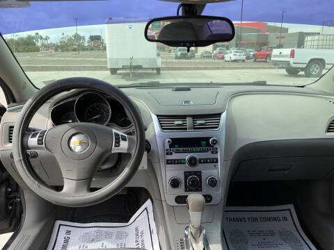 2011 Chevrolet Malibu LS