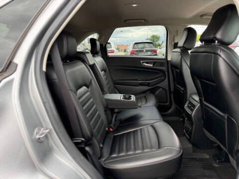 2020 Ford Edge SEL