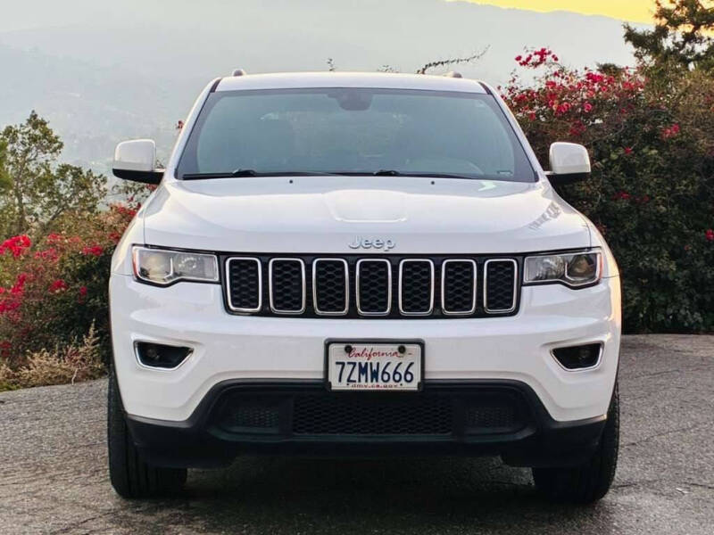 2018 Jeep Grand Cherokee Laredo E