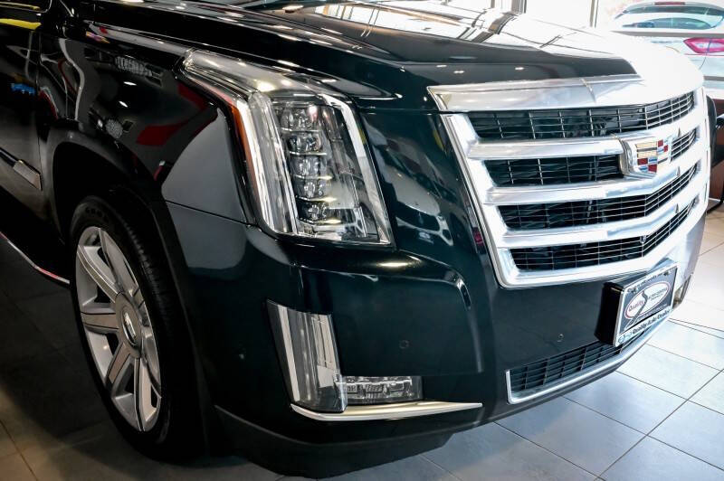 2017 Cadillac Escalade Luxury