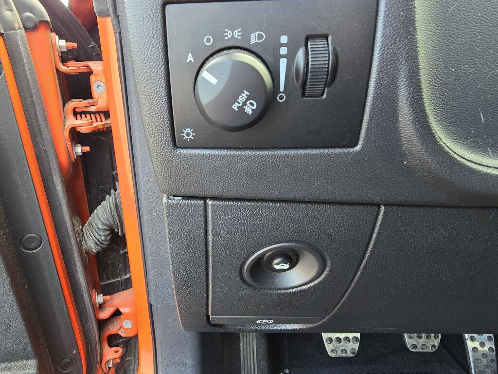 2009 Dodge Challenger 46