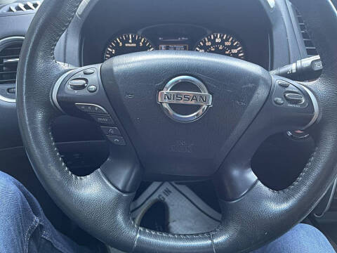 2015 Nissan Pathfinder