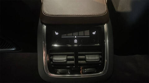 2023 Volvo XC90 B5 Plus Bright Theme