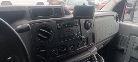 2011 Ford E-Series E-250