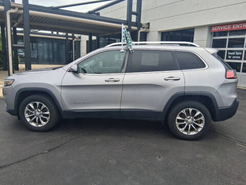 2019 Jeep Cherokee Latitude Plus