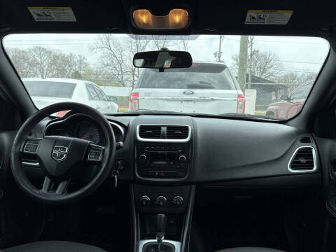 2012 Dodge Avenger SE