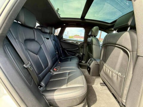 2018 Porsche Macan S