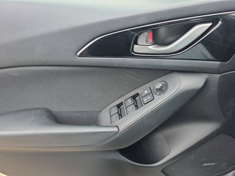 2016 Mazda MAZDA3 i Touring