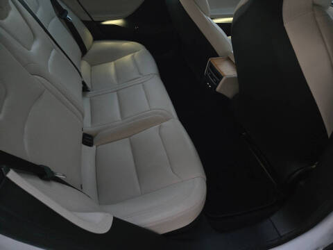 2020 Tesla Model S Performance