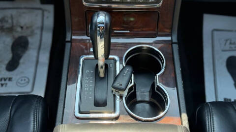 2016 Lincoln Navigator Select