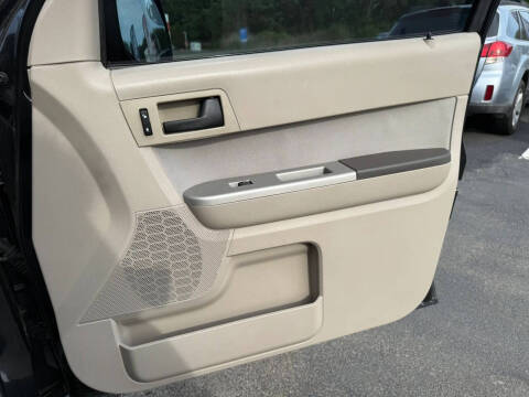 2011 Ford Escape XLT