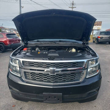 2018 Chevrolet Suburban LT