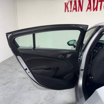 2016 Chevrolet Cruze LS Auto