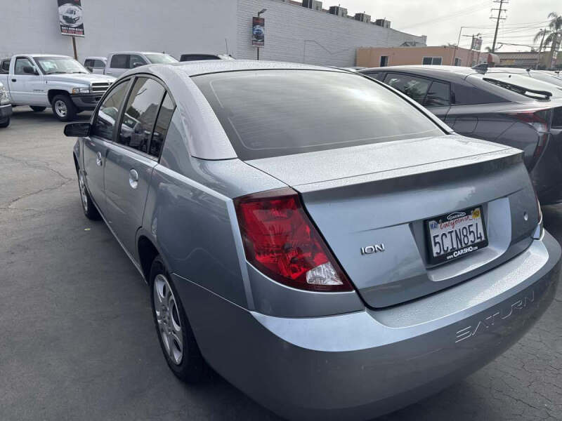 2003 Saturn Ion 2