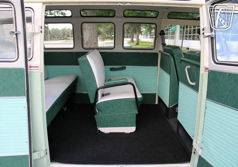 1974 Volkswagen Samba
