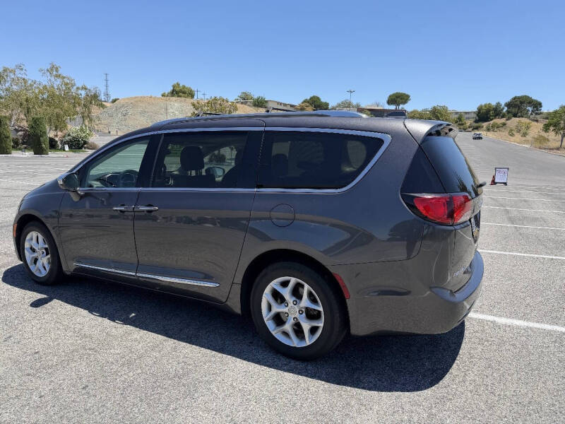 2020 Chrysler Pacifica Limited