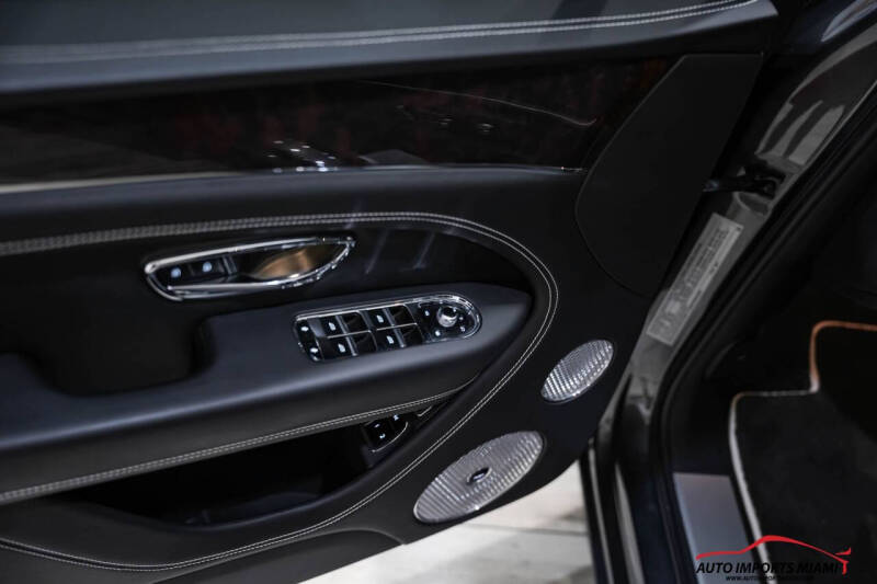 2021 Bentley Bentayga V8