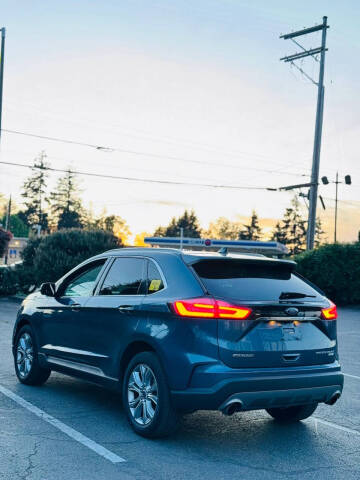2019 Ford Edge Titanium