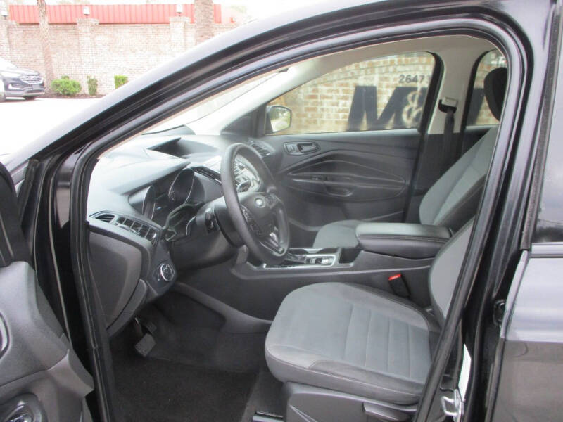 2019 Ford Escape S