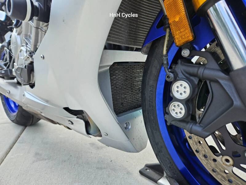 2015 Yamaha YZF-R1