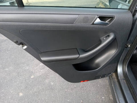 2015 Volkswagen Jetta