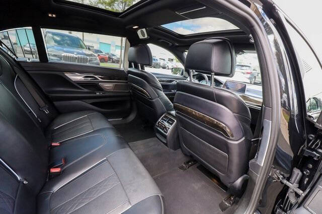 2017 BMW 7 Series 750i xDrive