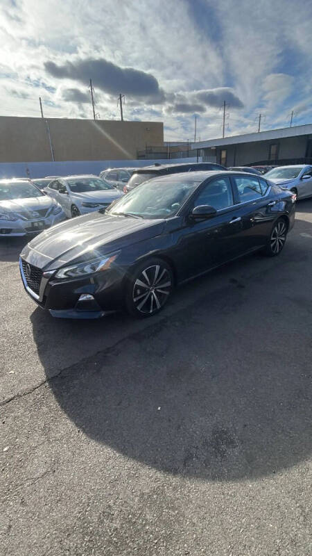 2020 Nissan Altima 2.5 Platinum
