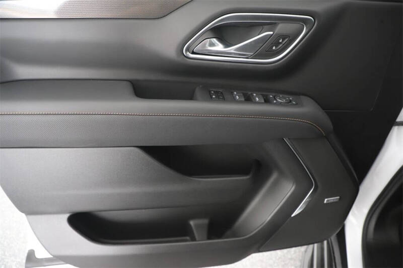 2024 GMC Yukon XL AT4