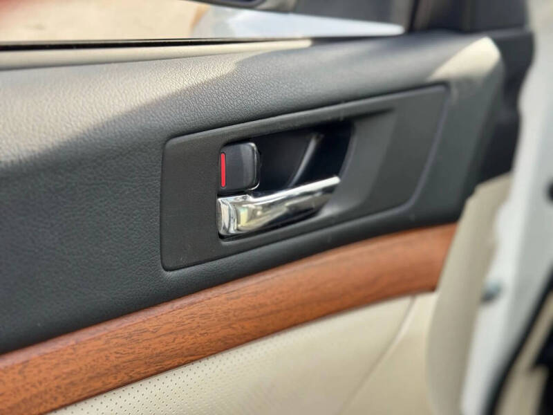 2013 Subaru Outback 2.5i Limited