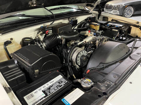 2000 Cadillac Escalade