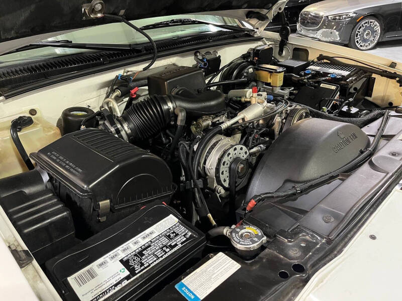 2000 Cadillac Escalade