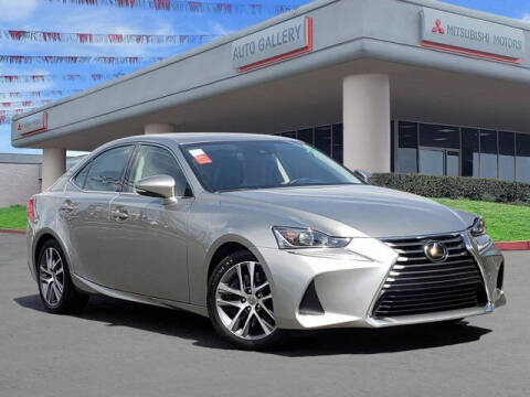 2019 Lexus IS 300