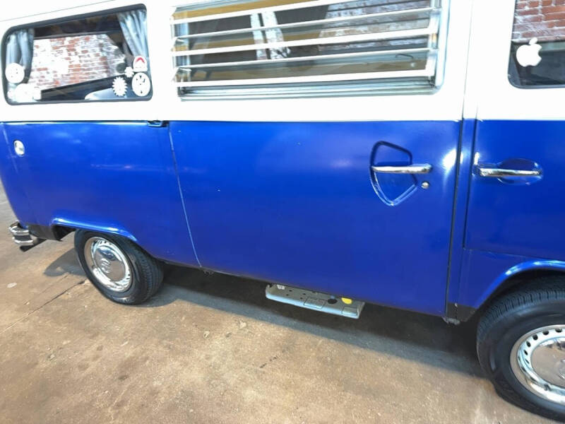 1977 Volkswagen Type 2