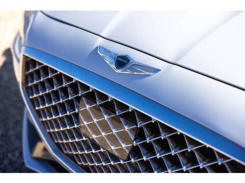 2020 Genesis G70 2.0T