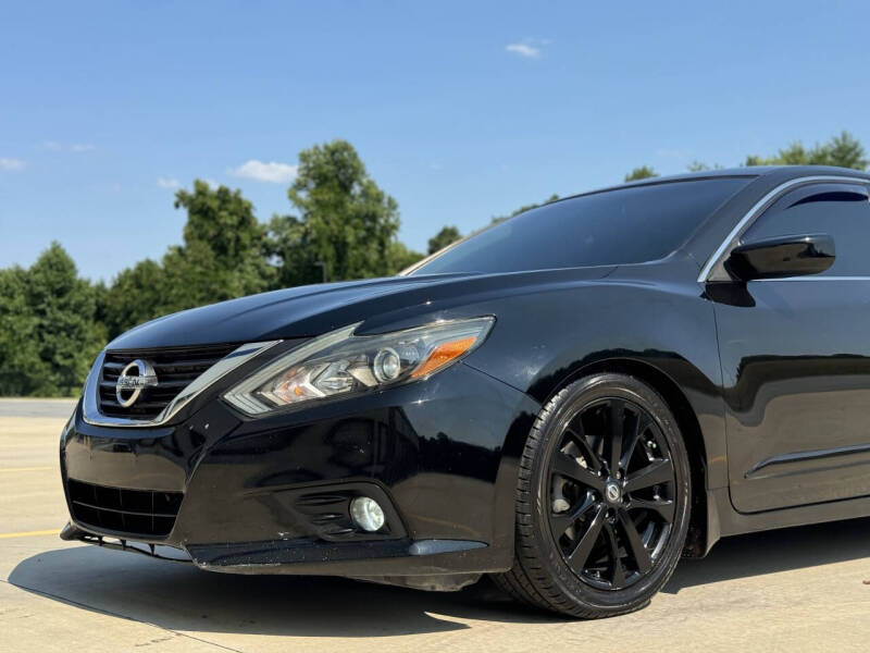 2016 Nissan Altima 2.5 SR