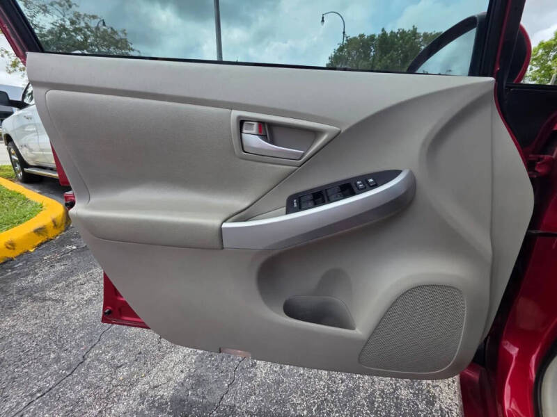 2014 Toyota Prius