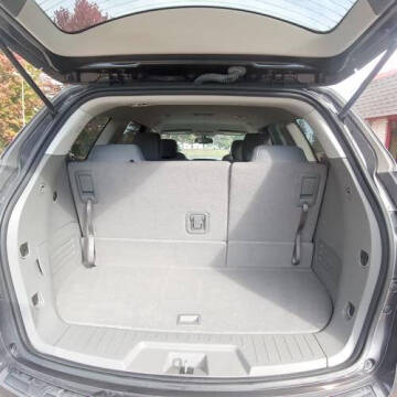 2017 Chevrolet Traverse LS