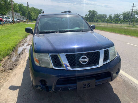 2009 Nissan Pathfinder LE