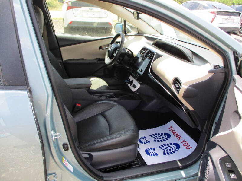 2017 Toyota Prius Two
