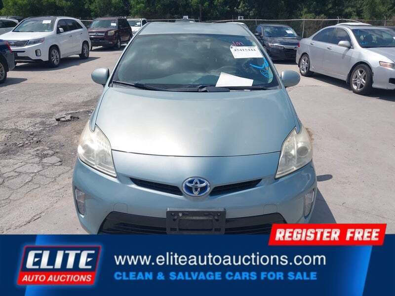 2012 Toyota Prius Three