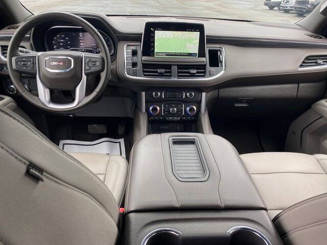 2024 GMC Yukon SLT