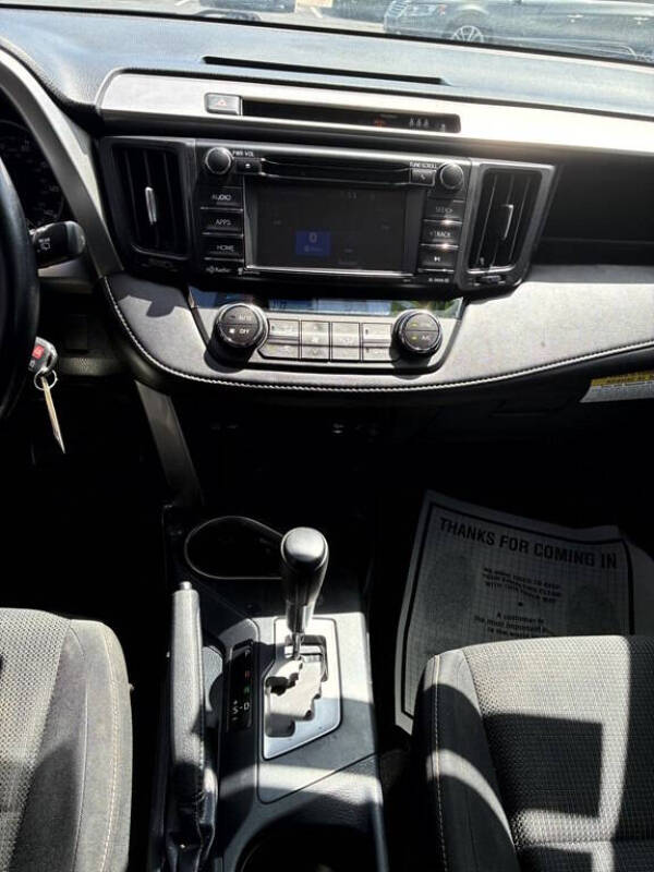 2017 Toyota RAV4 XLE